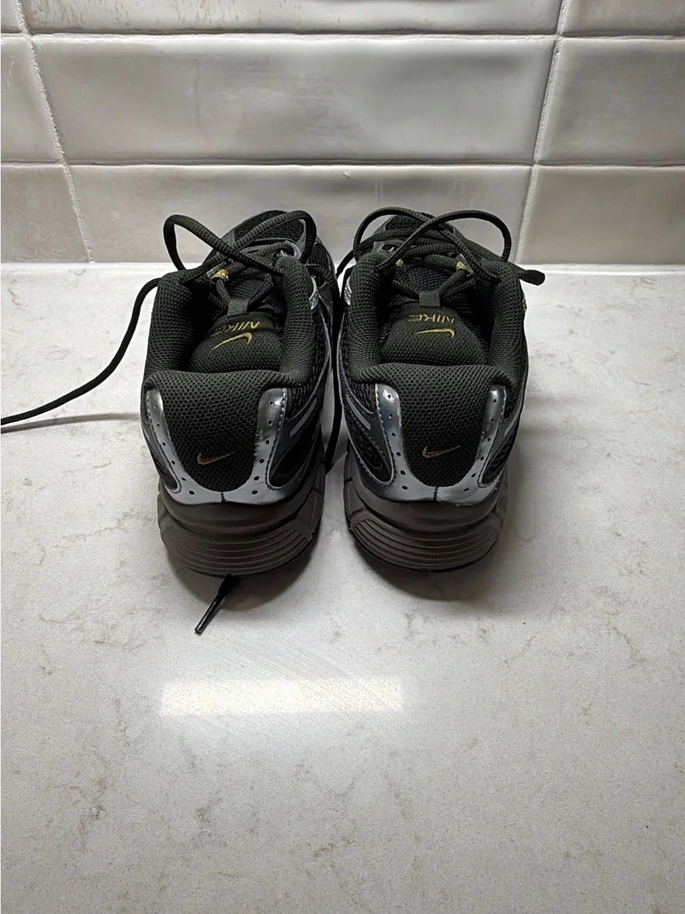 Nike Big Kids V5 RNR Tennis Shoes
